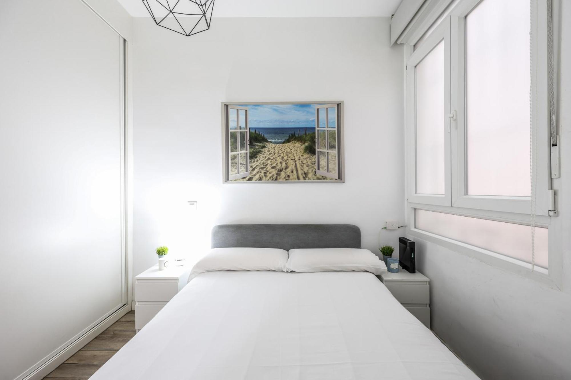 Unique Flat La Latina * Billiard & Darts Apartment Мадрид Екстериор снимка